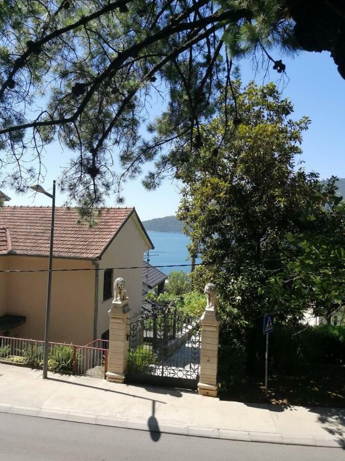 Kuca Anka Hotel Herceg Novi Exterior photo